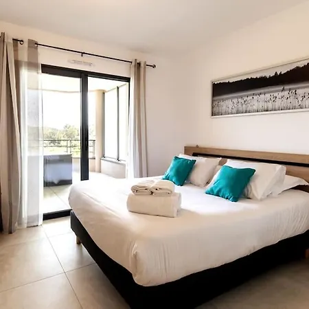 Daire Proche Centre Et Commodites, Appt 4/6 Pers *