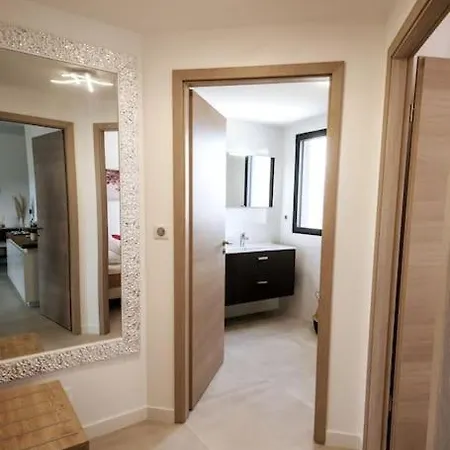 Appartement Proche Centre Et Commodites, Appt 4/6 Pers Porto-Vecchio (Corsica)